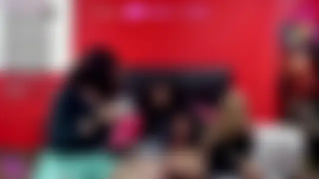 ErisyErian Adlı Modelin Canlı Seks Kamerası Şovu