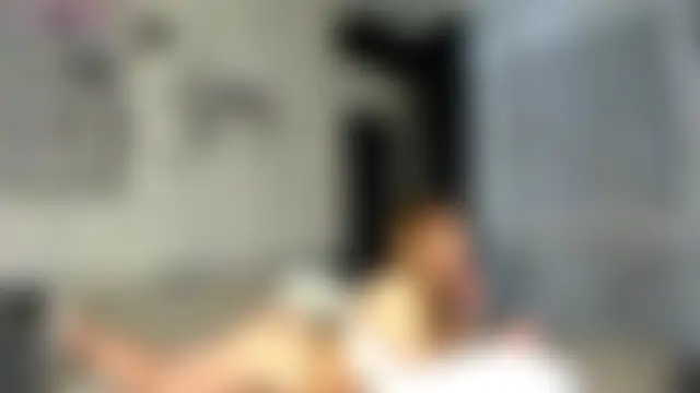 Show modela SpellAnabel na web-kameri