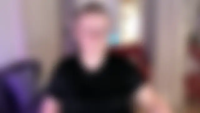 Seks show uživo modela AlexandraKind na kameri