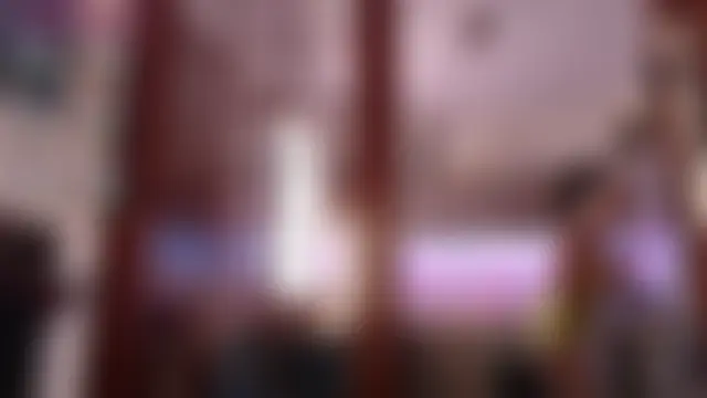 MagdalenaMercedes: διαδικτυακό σόου στην κάμερα