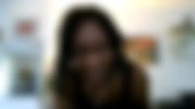 Ebony-SultryX: απευθείας σέξι σόου στην κάμερα