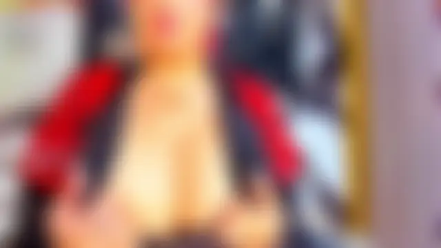 Eva_MilfF: διαδικτυακό σόου στην κάμερα