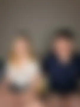 ToxyFoxyy: διαδικτυακό σόου στην κάμερα