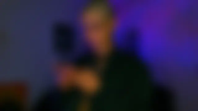 alex_one888's Live Sex Cam Show