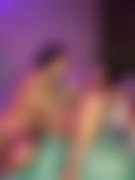 Alice_surprisen Live-seksikameraesitys