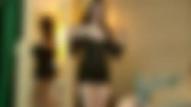 EllieWest Webcam show