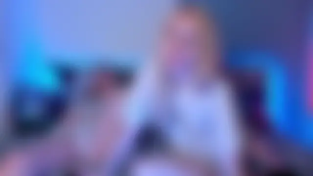 AlexRoseLiRed Show di sesso, in cam, in diretta