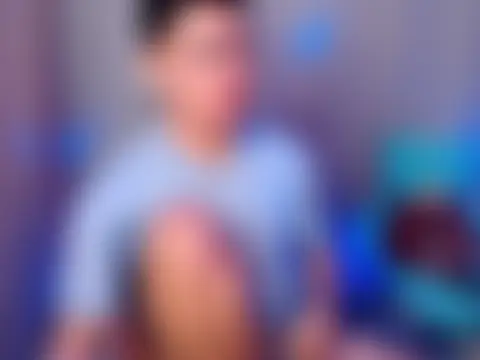 horny_levi élő chatszobája