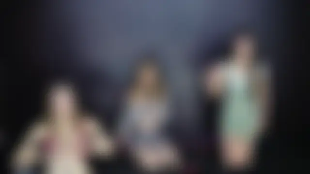 88_Emeralds Show Webcam