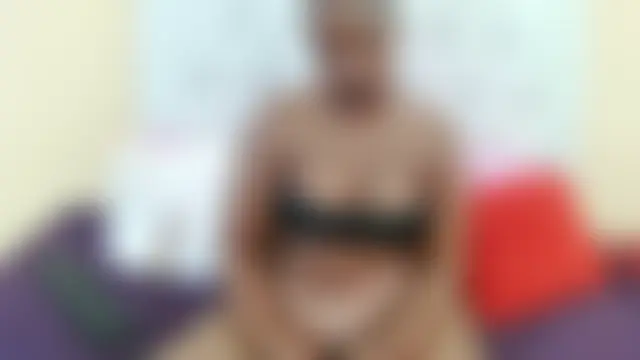 NaughtyfatassT28's Webcam Show