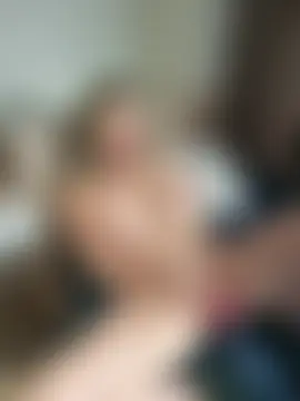 Alirawrz Show Webcam