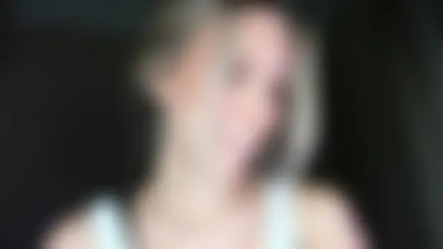 Elysia_kiss Show Webcam