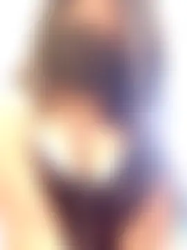 kira_forev Show Webcam