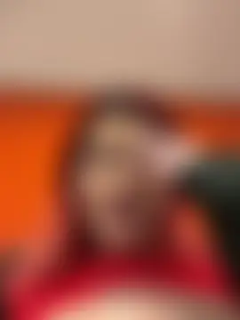 RiriRoseey webcam show