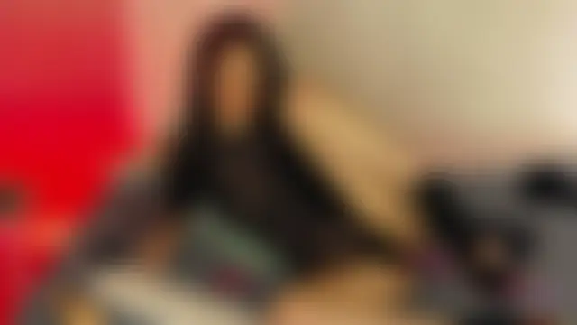 IzieCarter webcam show