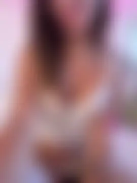 Tiny_lilith Show Webcam