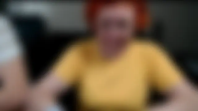 Pertunjukan Kamera Web JoannaAndNeighbour