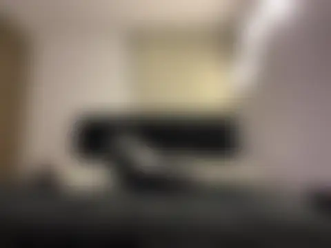 DesireLuxe 现场性爱视讯表演