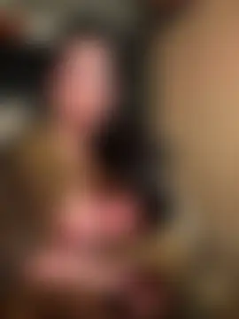 BigDominaMia Pertunjukan Webcam