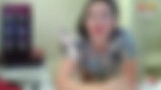 -DIVORA- live XXX chat