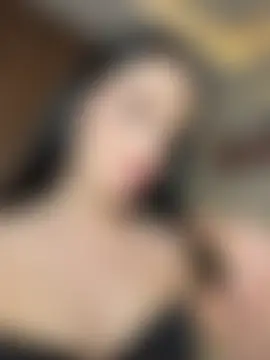 Pertunjukan Kamera Web Evayra