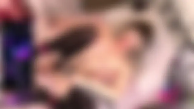 deep_lily Show in webcam