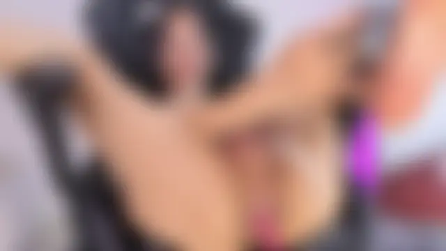 Вебкам-шоу selena_robertss_