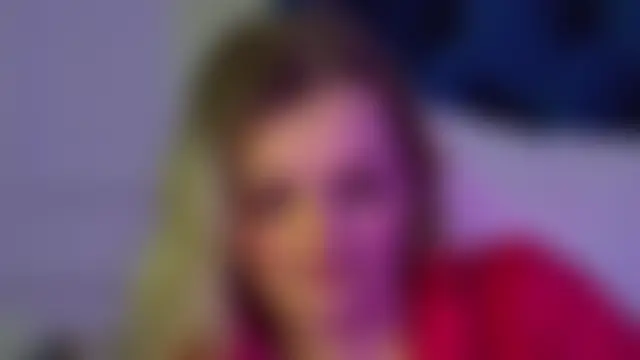 AnnyRaii 在線直播表演