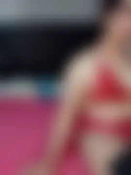 Kaissydoll 在線直播表演