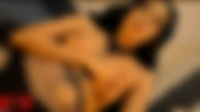 _Mia_Malkova_ Pertunjukan Webcam