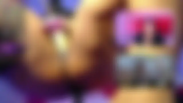 MhiaRey 在線直播表演