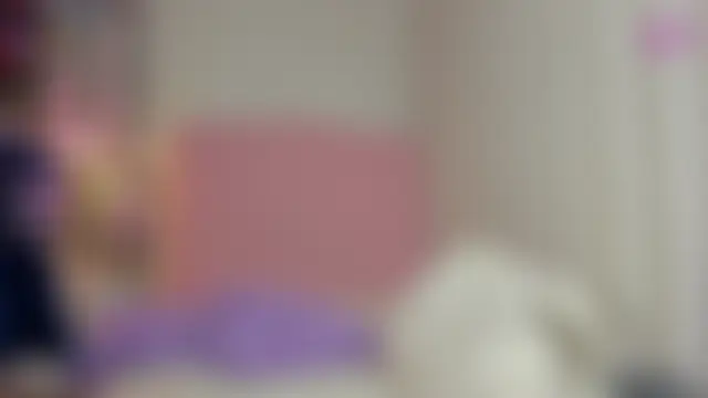 SUZETMONACO's Live Chat Room