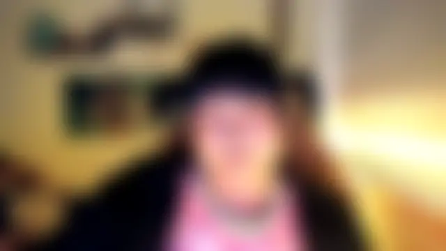 Živá chatovací místnost Shaddycute_