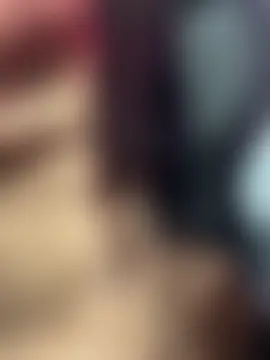 Živá chatovací místnost miss-Riya-00100