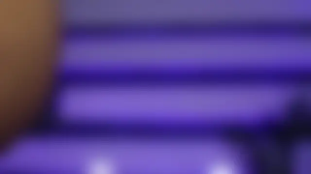 Živá chatovací místnost HottieLillyXXX