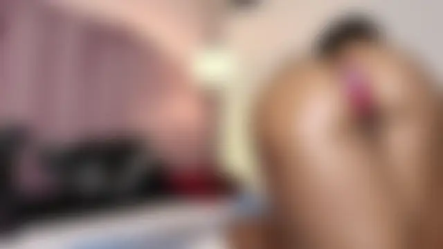 HallyBans Chat Room in diretta