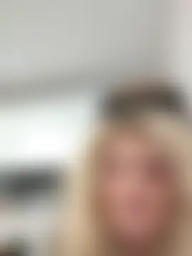 Divineblond 在線直播表演