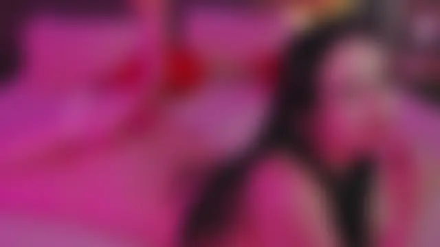 PorcelainAnora Chat Room in diretta