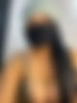 Chat soba uživo modela Nabila-hanouna