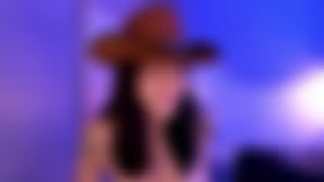 Chat soba uživo modela Julieth_brown_