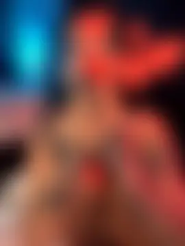 Seks show uživo modela TweetiePieXXX na kameri