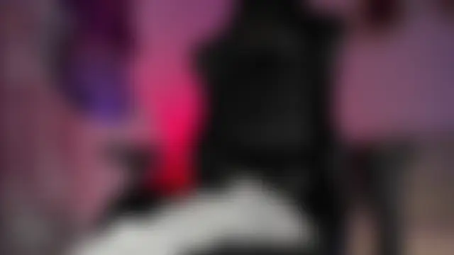 laura-hills18 live-chat rom