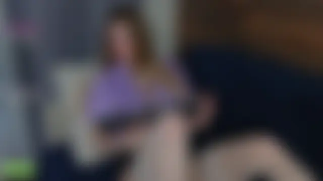 EmilieLong live-chat rom