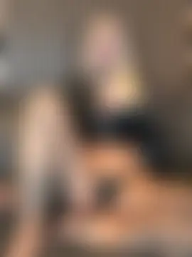 Lara-CumKitten's Live Webcam Show