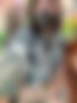 Emily-Nguyen Show Webcam