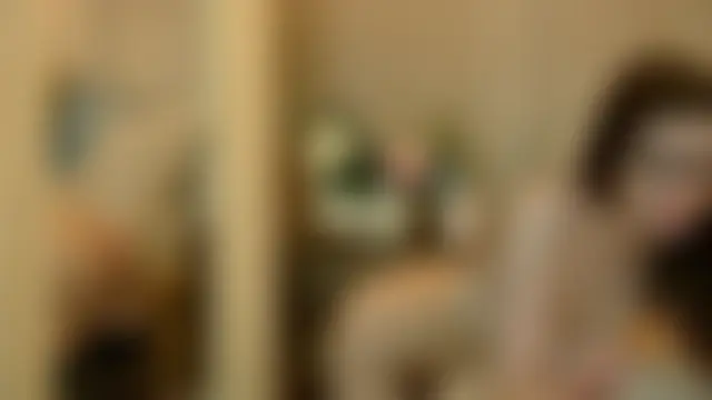 EllieWest Webcam show