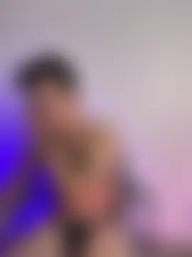 -sunny-01: απευθείας σέξι σόου στην κάμερα