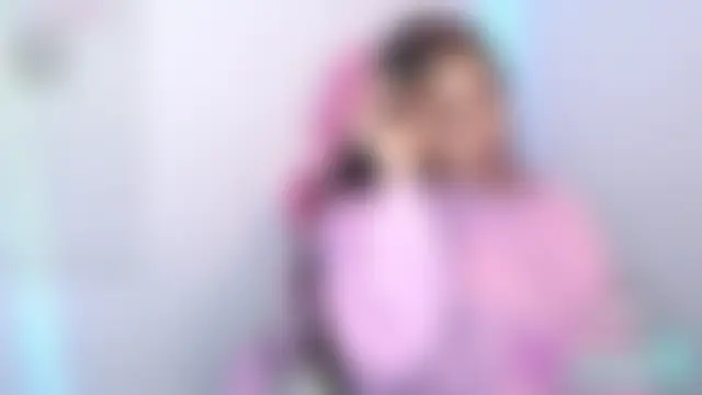 Вебкам-шоу emmii_