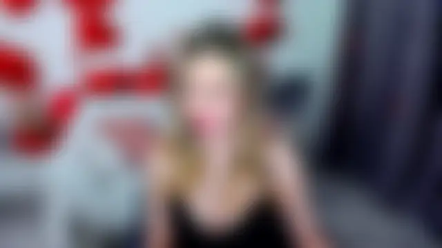 Pertunjukan Kamera Web FollowLovee