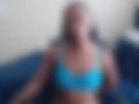 Pertunjukan Kamera Web QUEENMANDYY